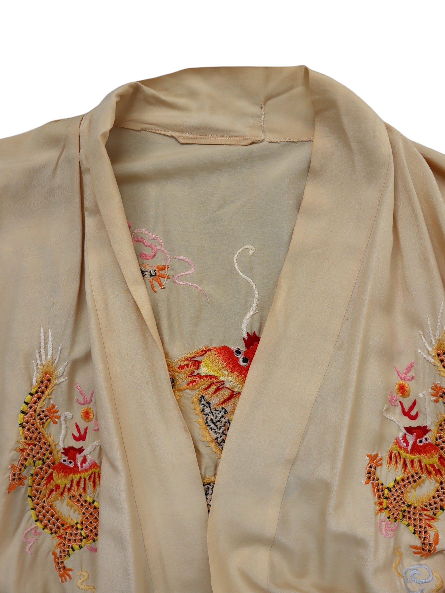 vintage kimono 〰 happy dragon